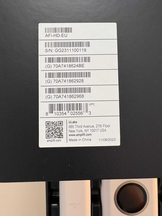 Router profesional + 2 Acces Point-uri  AmpliFi HD Ubiquiti - AFi-HD