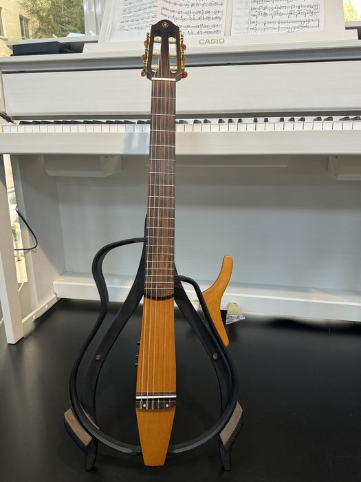 Гитара яамаха yamaha