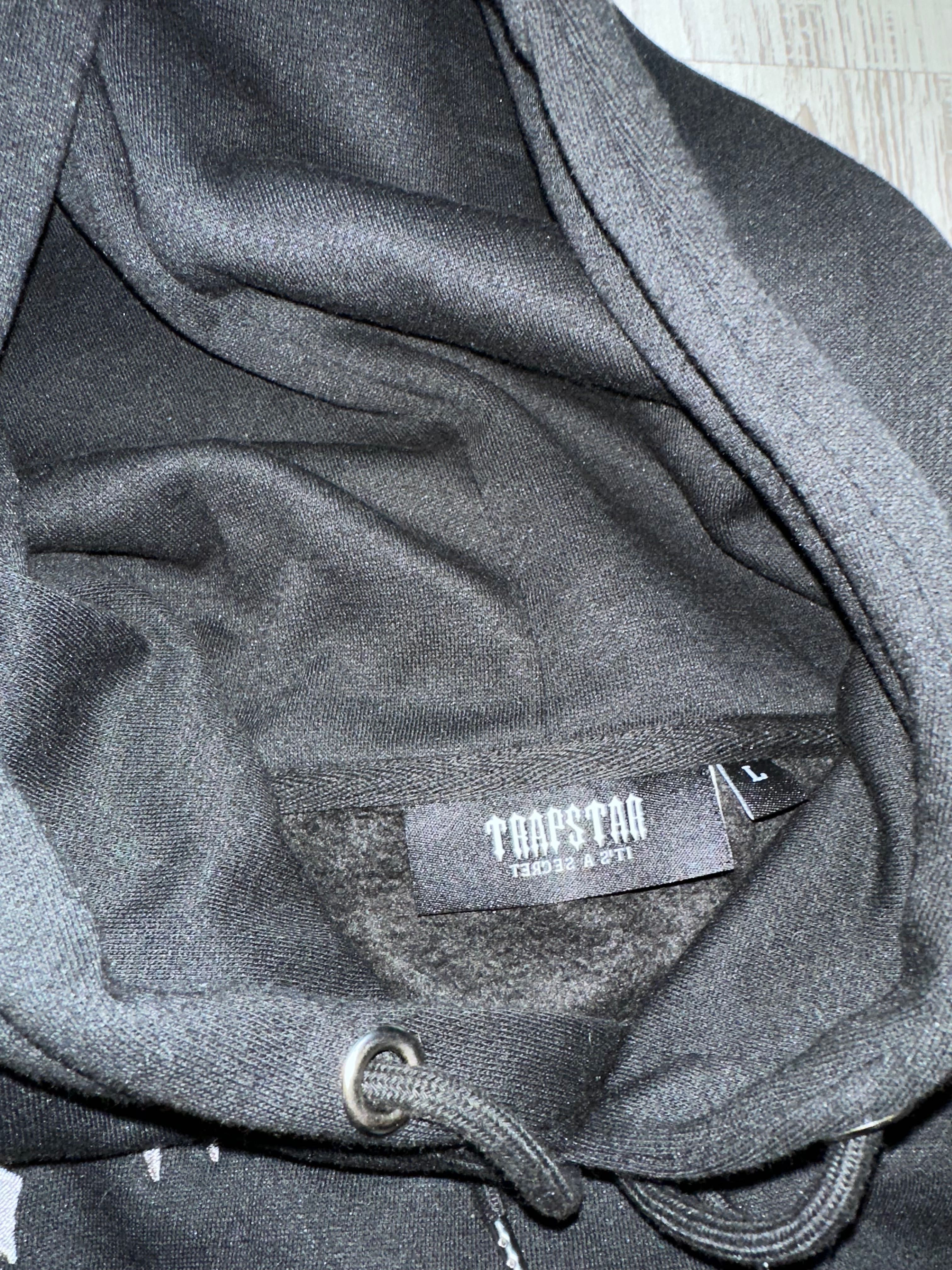"Trapstar Central Cee Tracksuit (черен, размер L)