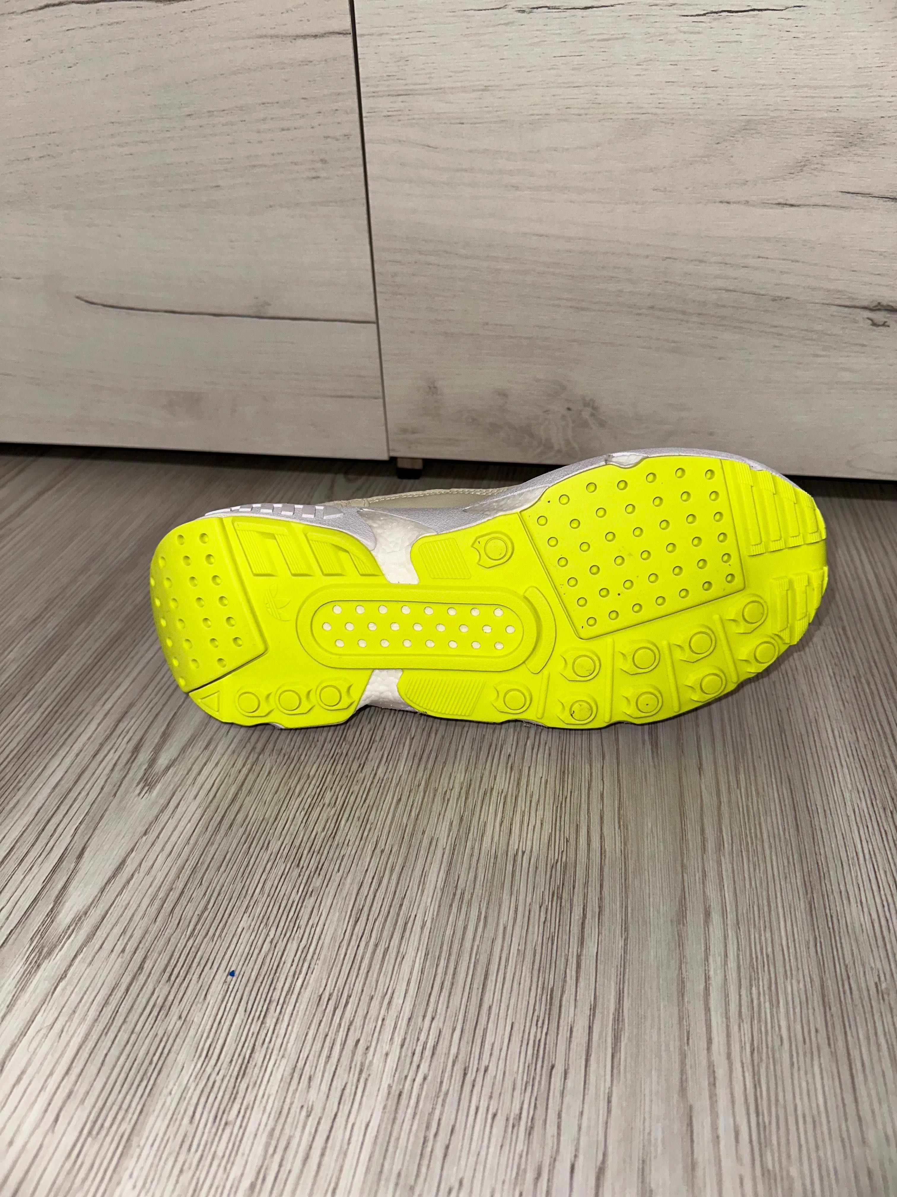 Adidas ZX 22BOOST