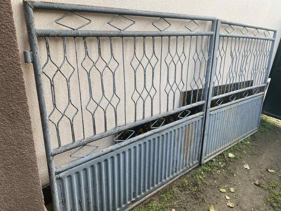 Входна врата и порти