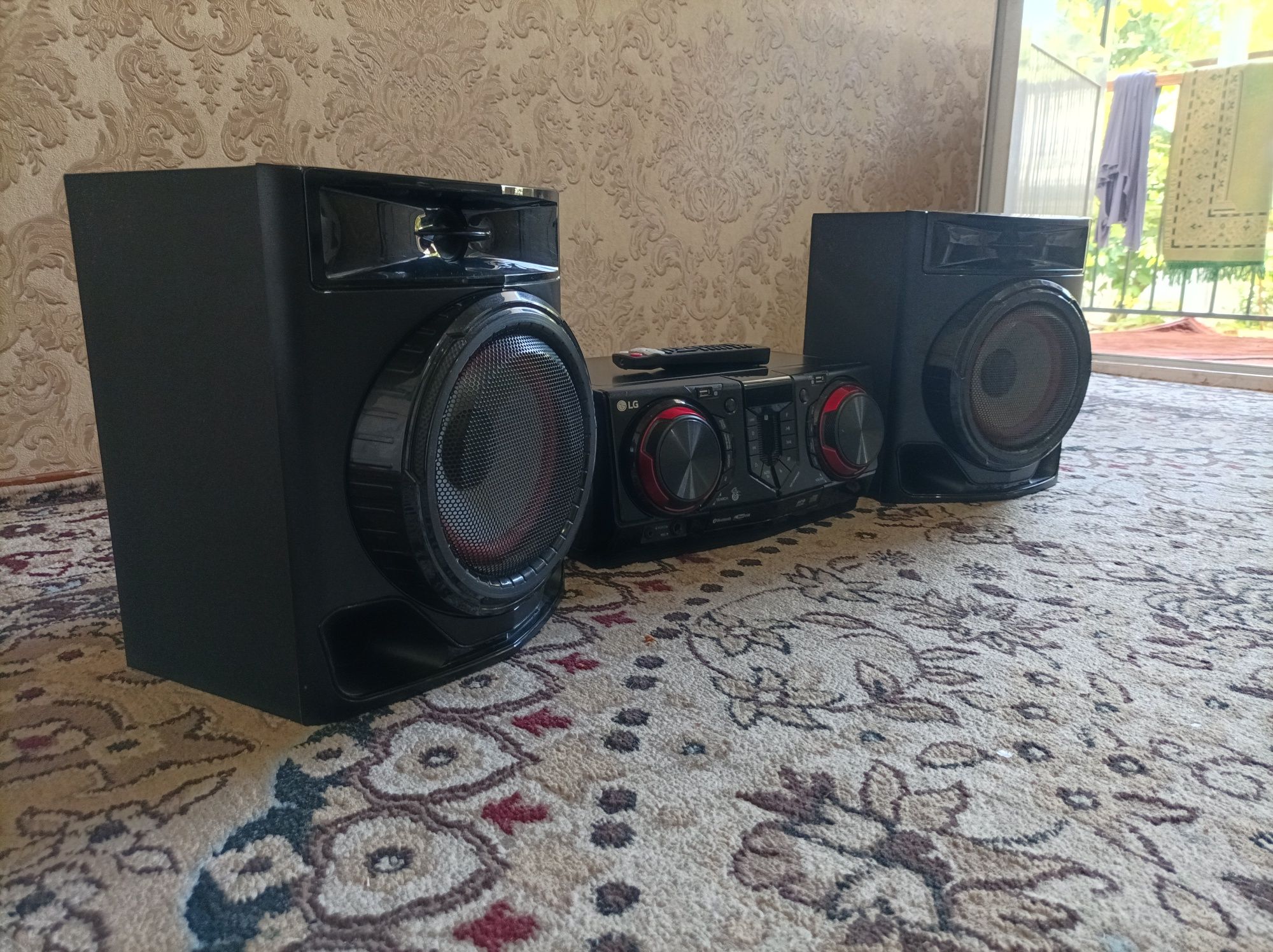LG cj44 sotiladi