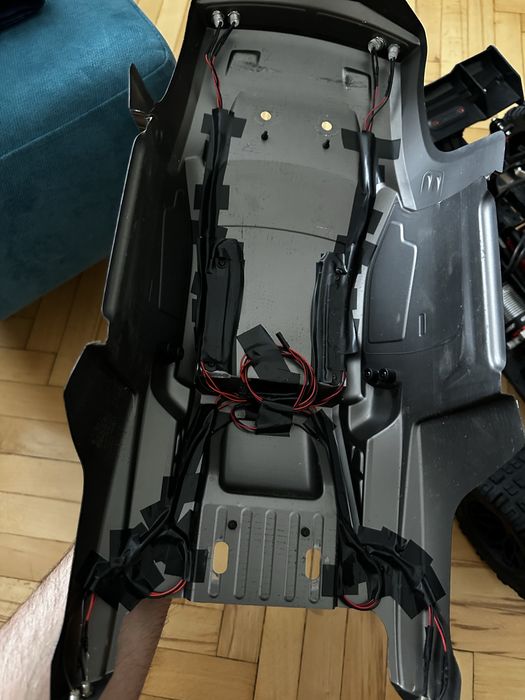 Corally Punisher XP 6S RC количка с доработки от 6061 алуминий