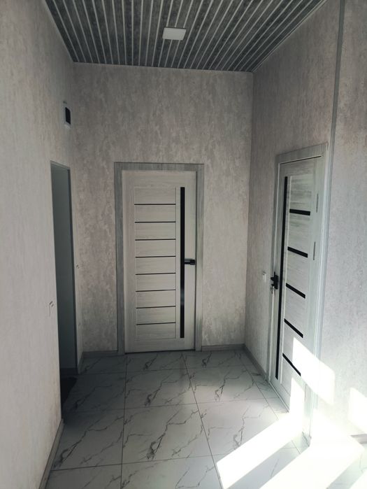 Сергели. 1 КОМНАТНАЯ Квартира.Новостройка.  Дом кирпичный.