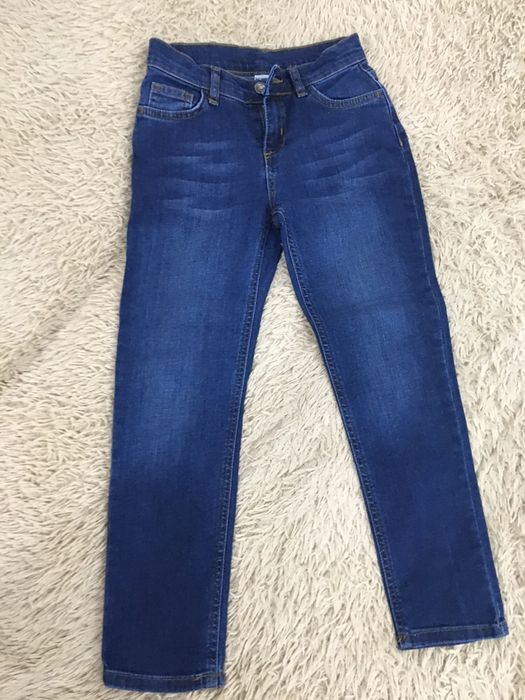 Продам новые детские джинсы LC WAIKIKI