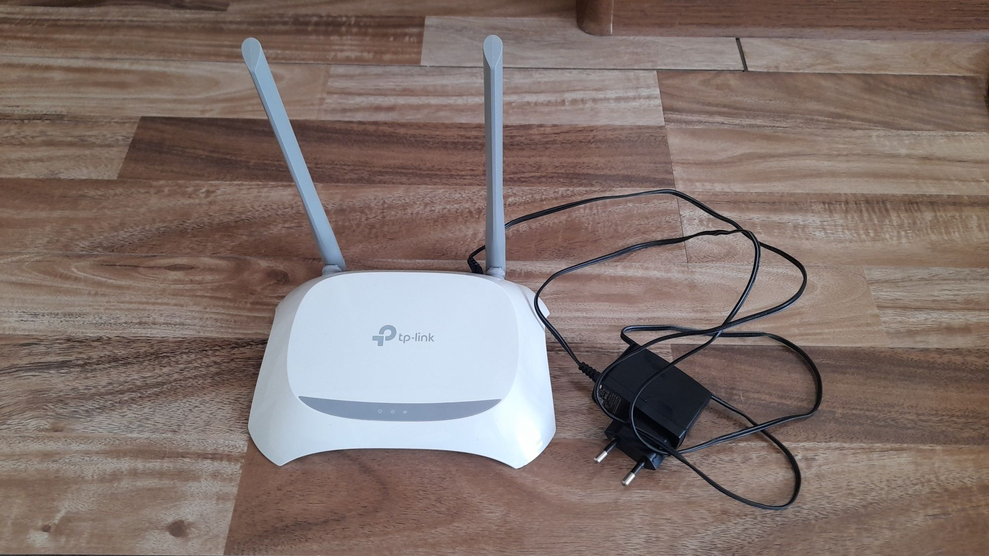 tp-link Wi-Fi router