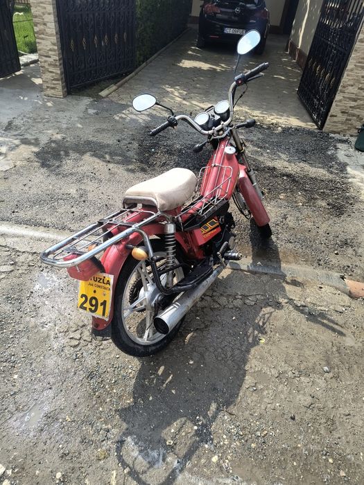 Dând first bike curier