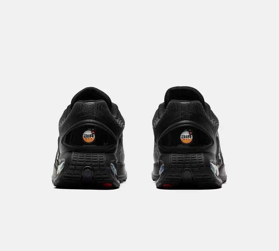 Обувки Nike / Air Max Plus / DN "Triple Black" + КУТИЯ