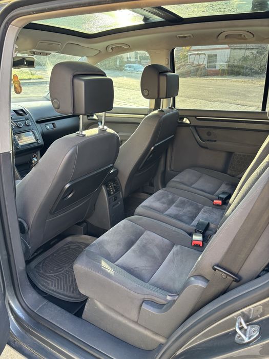 VW Touran 2013 2.0TDI