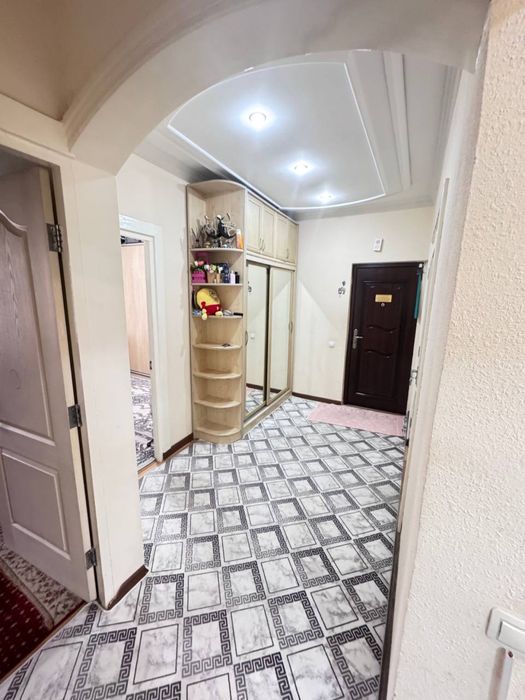 ТАХТАПУЛ Себзор 4/3/5 Тоза ремонт бал: 2х6 обш: 90 кв.м ор; Ташкент