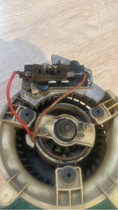 Продам Реостат печки  на Мерседес