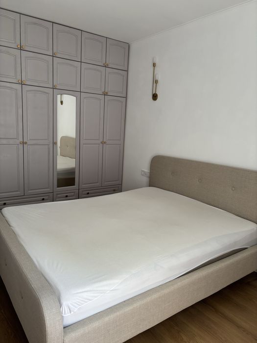 Дава се под наем Тристаен апартамент в Бургас, Център - 85 кв.м за 765 € - Снимка #9