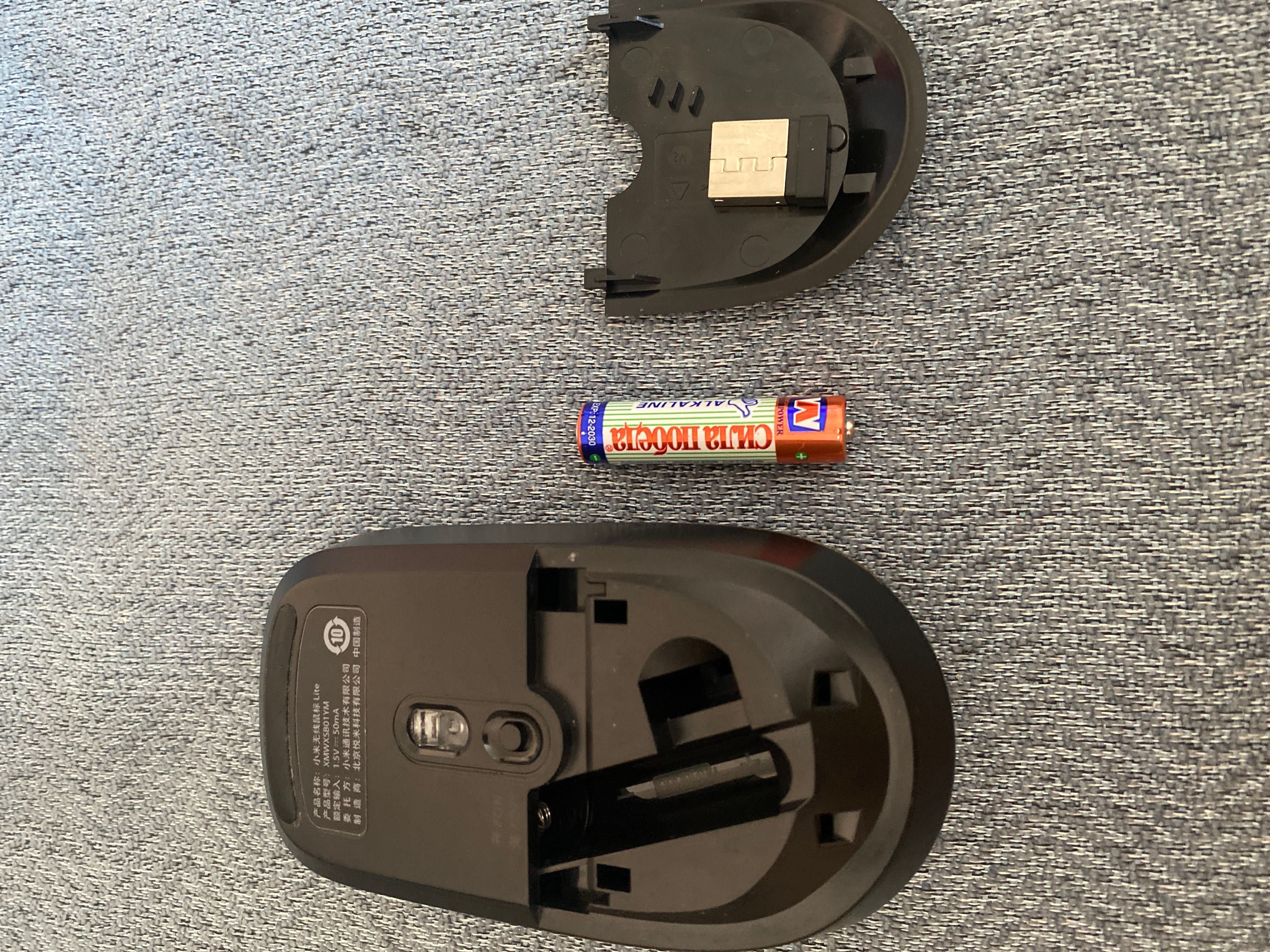 Продаю мышку беспроводную Xiaomi Wireless Mouse Lite