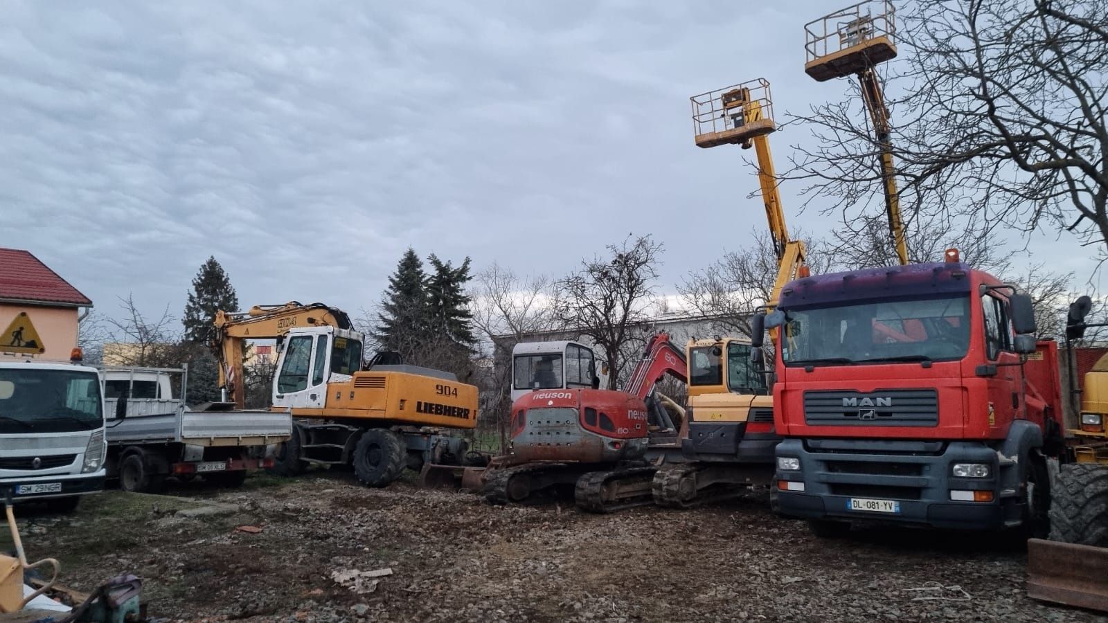 Execut săpături, închiriez nacele, demolari