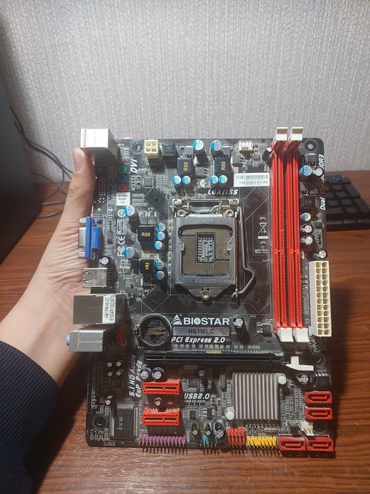 Материнская плата Biostar H61MLC