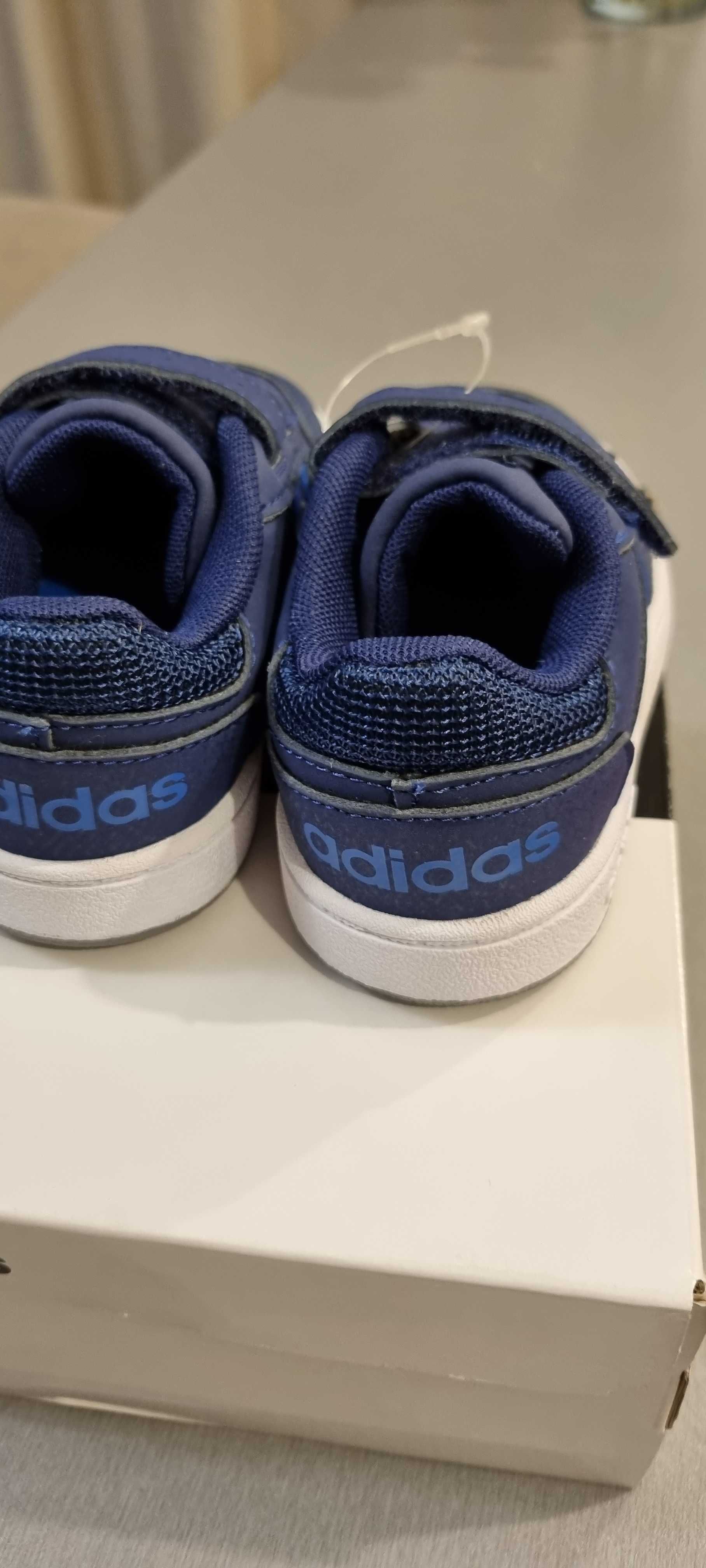 Adidas - incaltari pentru copii marimea 24