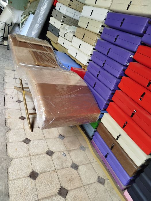 Xar xil turdagi kushetka bor