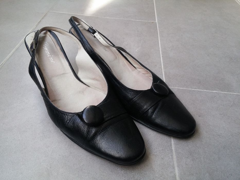 Pantofi dama, piele naturala, toc 5 cm, mar. 40, stare foarte buna