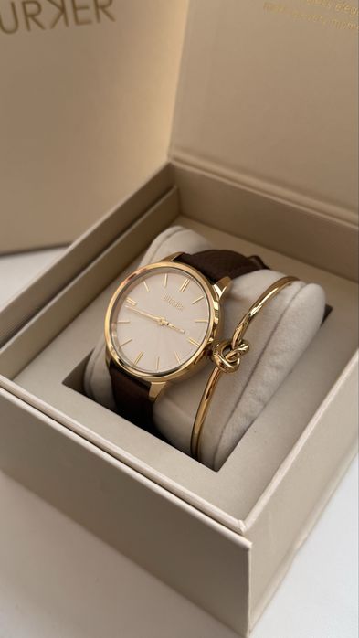 Часы и браслет от Burker