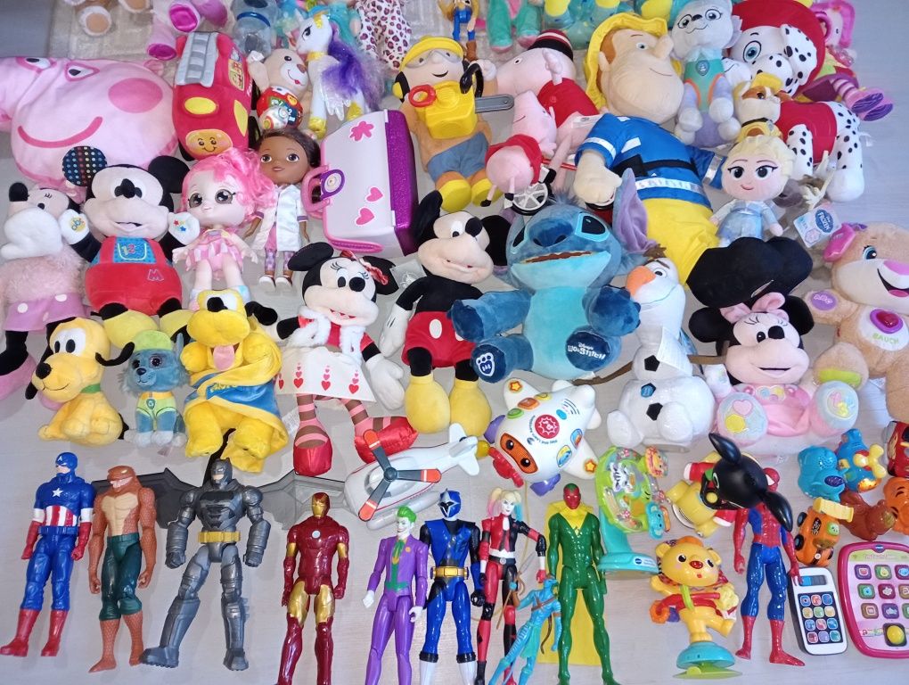 Figurine Marvel 30 cm ,supereroi,stitch ,Plușica pluto plusuri
