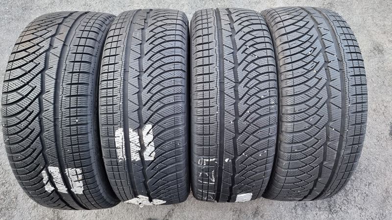 225/55/18 Michelin 4piese