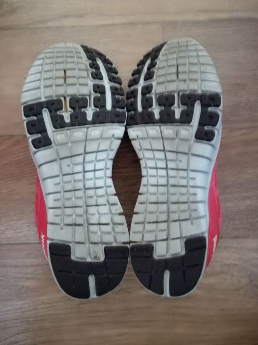 Reebok оригинални дамски маратонки