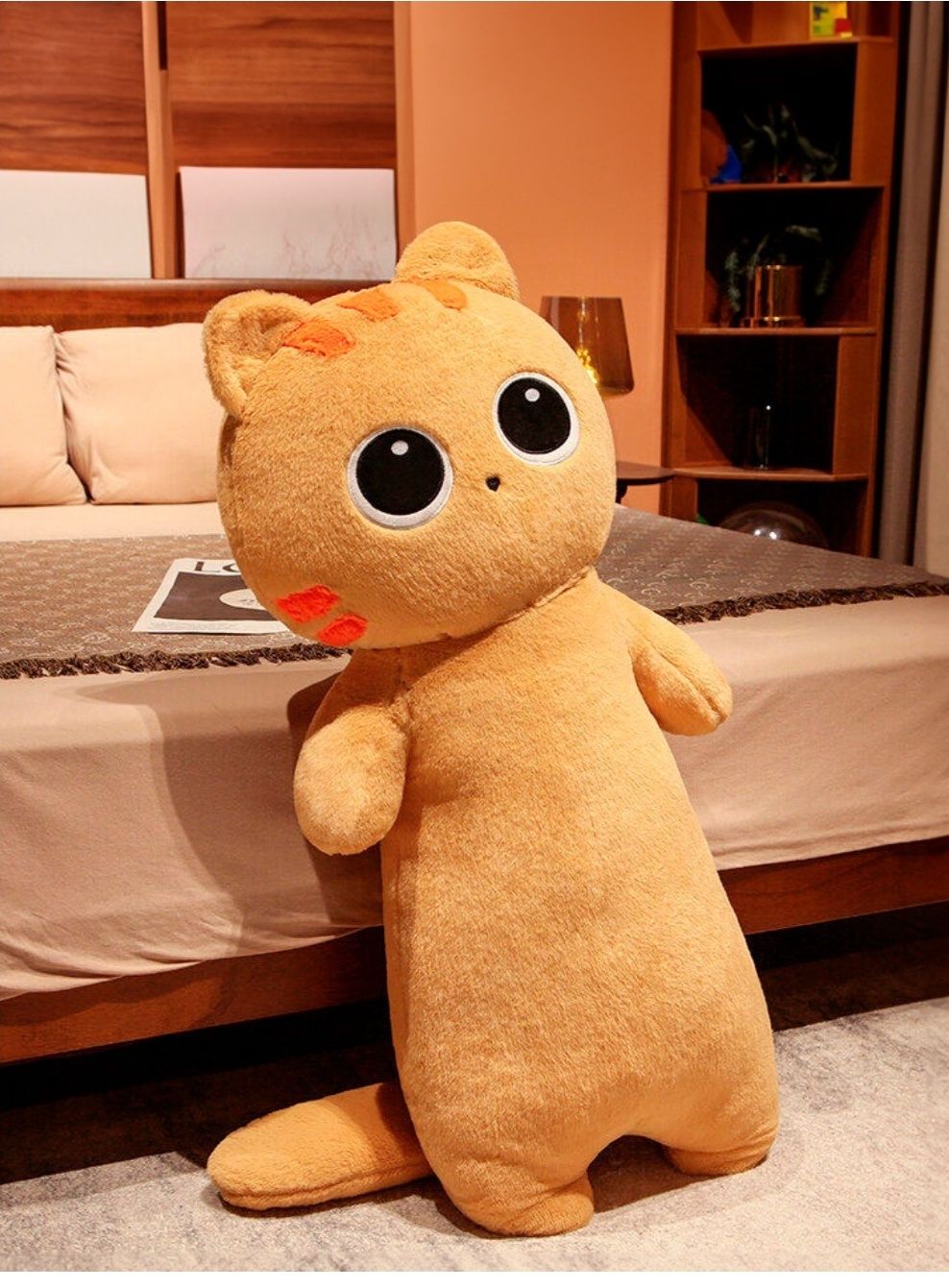 Подушка-игрушка Кот-Лупоглазик, высота 110 см, оранжевый
