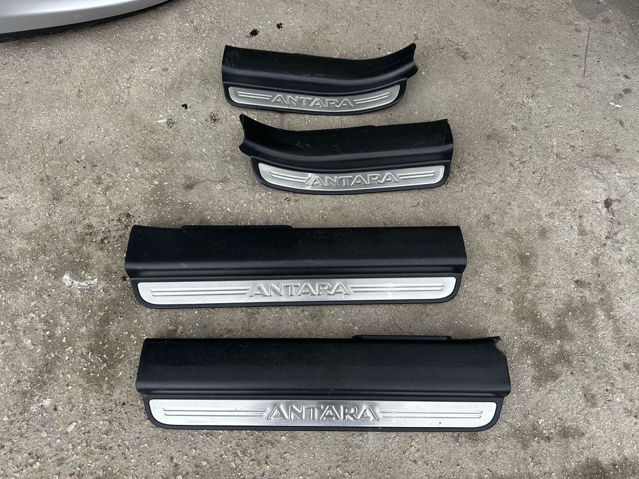 Вътрешни прагове за Опел Антара!