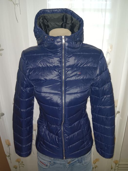 Geaca Tommy Hilfiger de dama,marime XS.