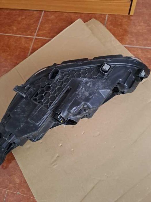 Far dreapta Hyundai i30 an 2017-2020 original cod 92102G4020