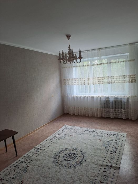 Сдам 2х ком кв на длительный возле 23 школы срок