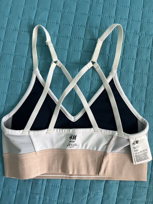 Спортни бюстиета Nike/H&M