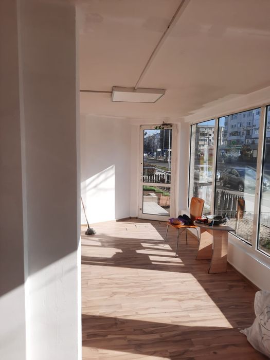 Spatiu comercial zona General