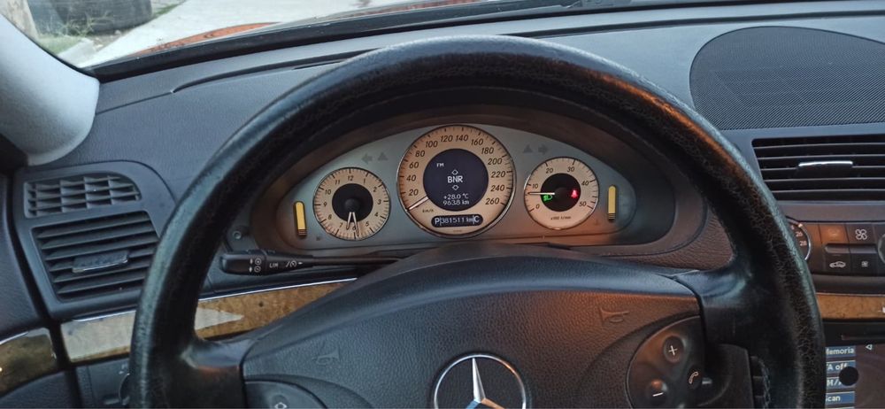 Специална цена!!Mercedes E 280 Автомат Нов Внос Топ цена