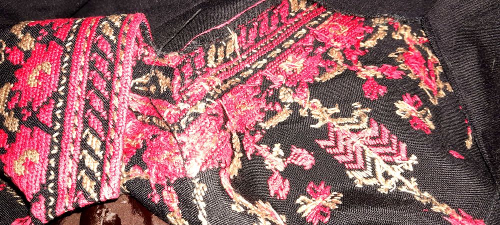 Автентична,изцяло ръчно бродирана рокля