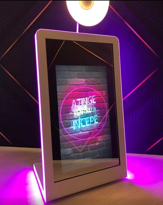 Cabina Simple Photo Booth | Magic Mirror | AI Photo Booth |  Balonașe