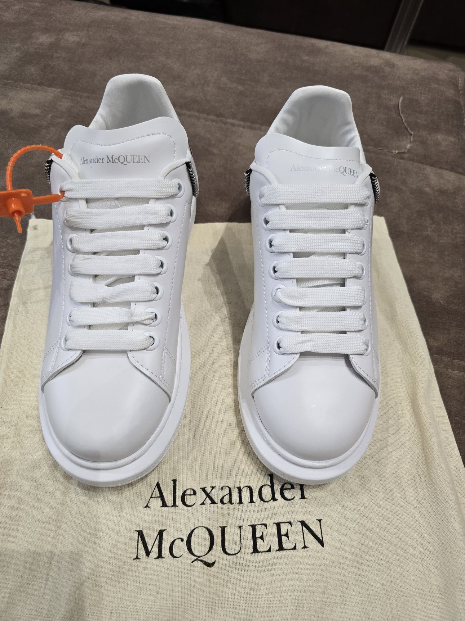 Pantofi Alexander McQueen calitate premium