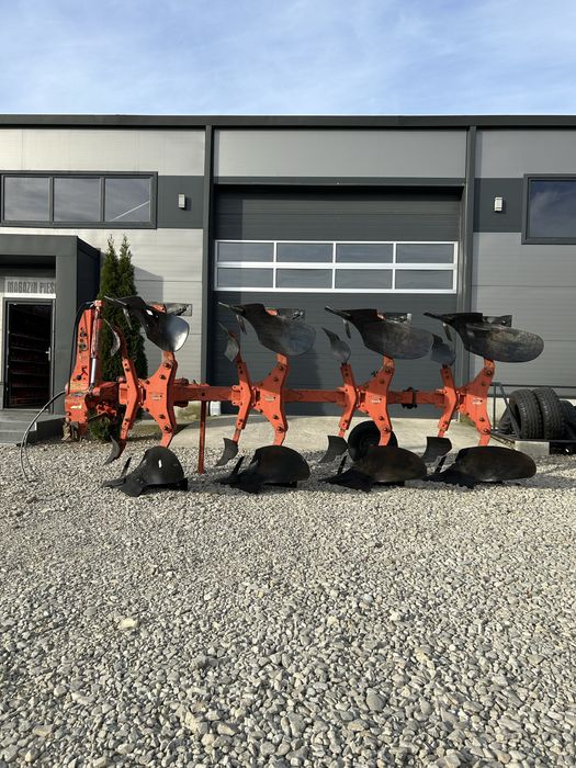Plug agricol KUHN Master 120 -4 trupite