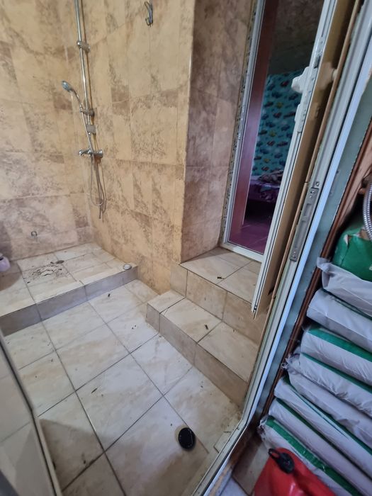 Продавам къща в с.Засмяно 70 000 евро