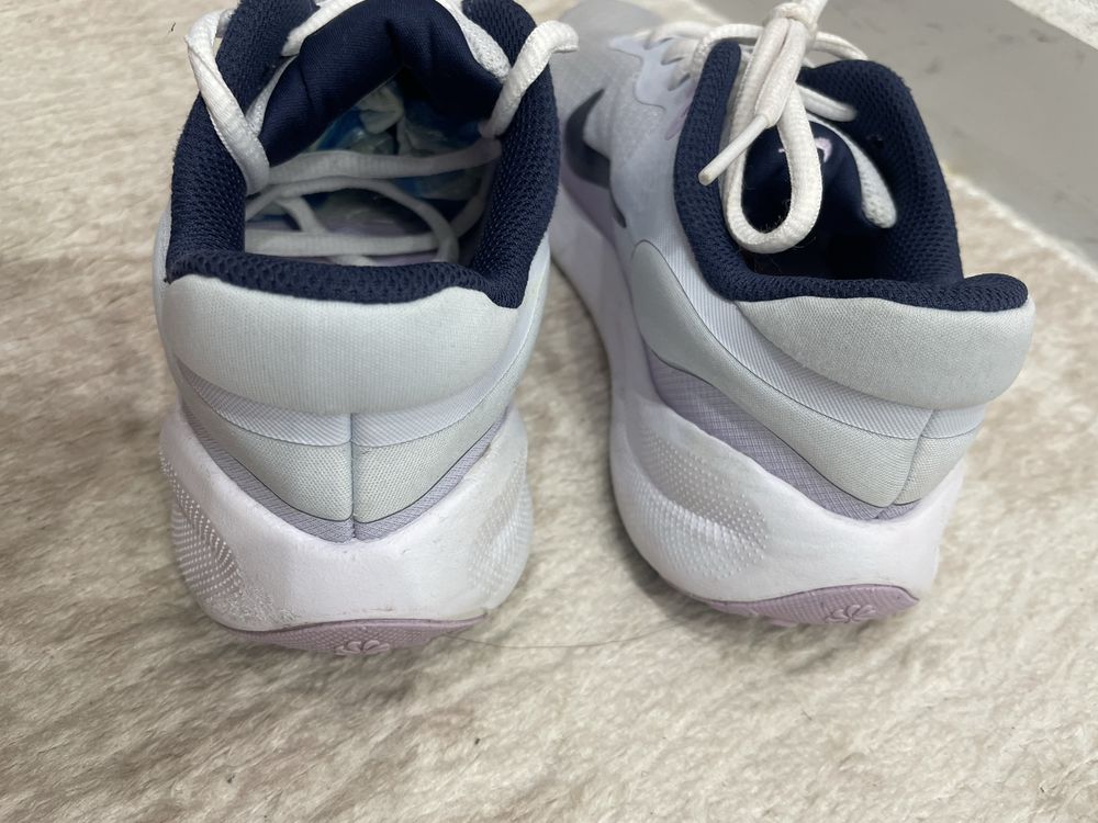 Маратонки Nike-33,5 номер