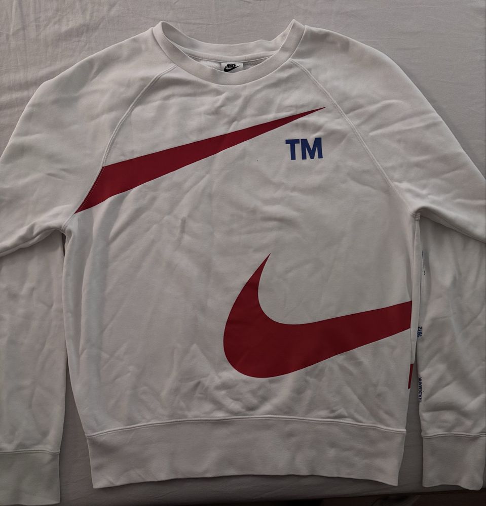 Nike Swoosh TN sweater white