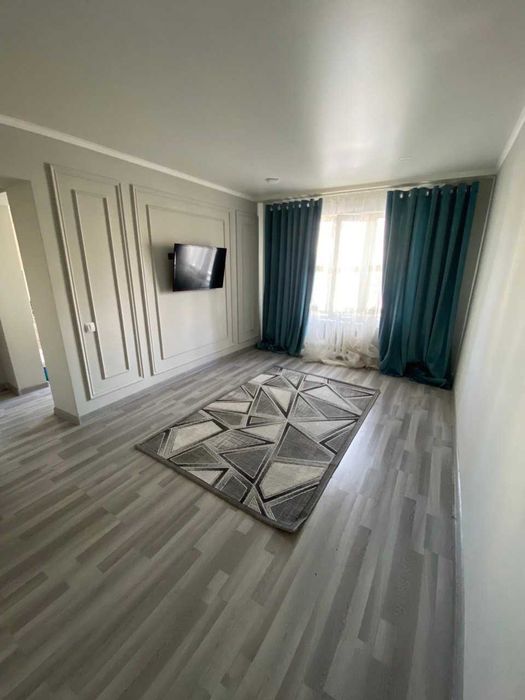 Продам 1 комнатную квартиру  , Чиланзар 5 квартал , "спорт товары"