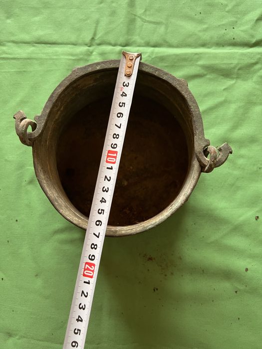 Антикварен меден менец