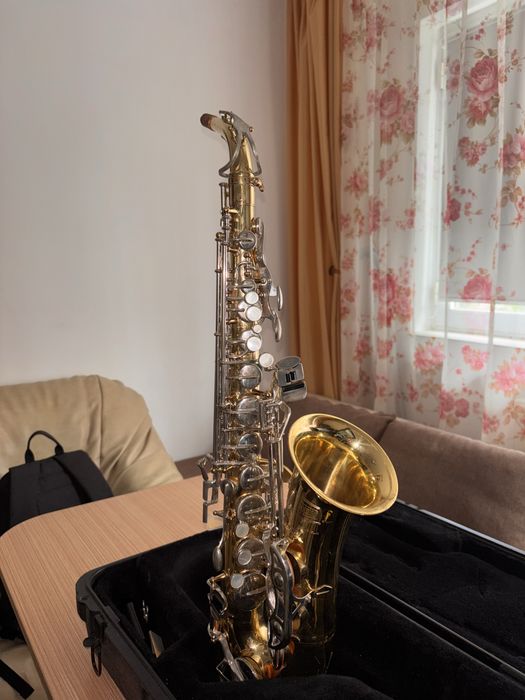 Saxofon Bundy II + toc original – stare bună