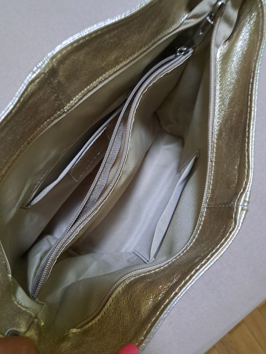 Кожена дамска чанта