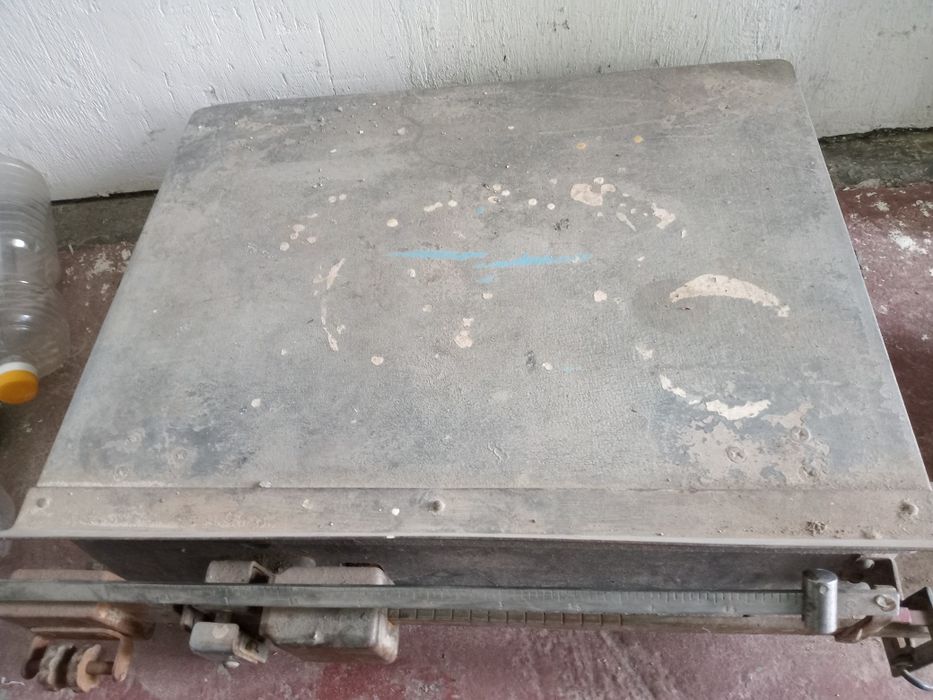 Тарози весы сотилади