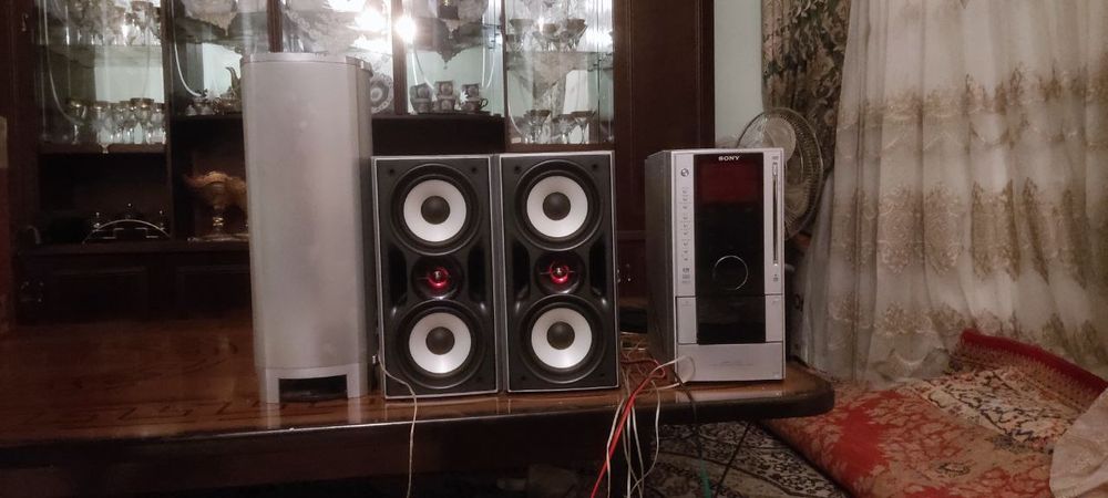 Sony a_z muzakanli sentr 5.1