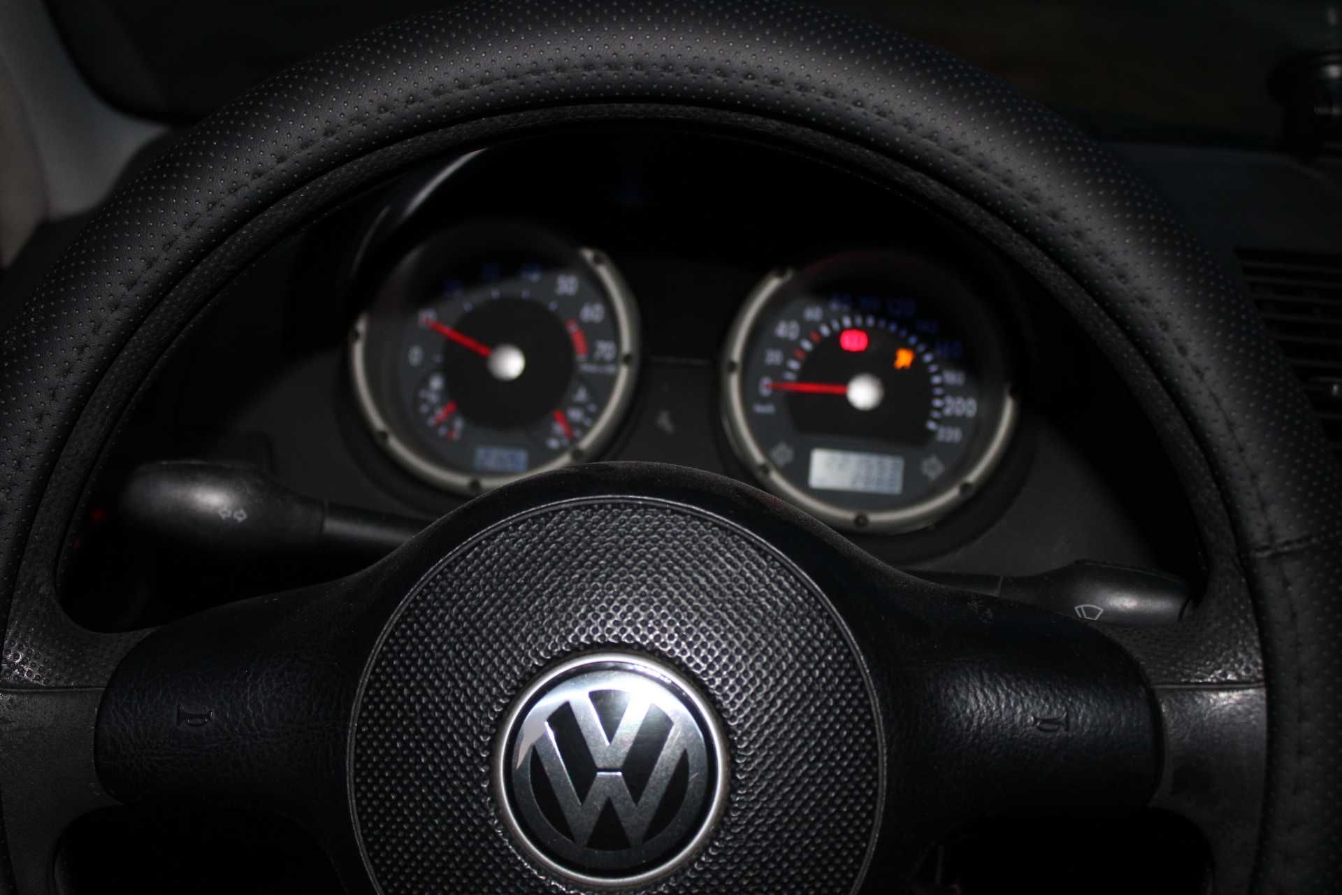VW POLO 1.4  бензин в движение