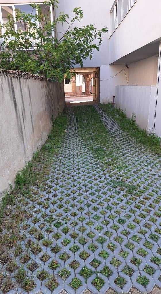 Дава се под наем Гараж / Паркомясто в Варна, Погреби - 12 кв.м за 51 € - Снимка #3