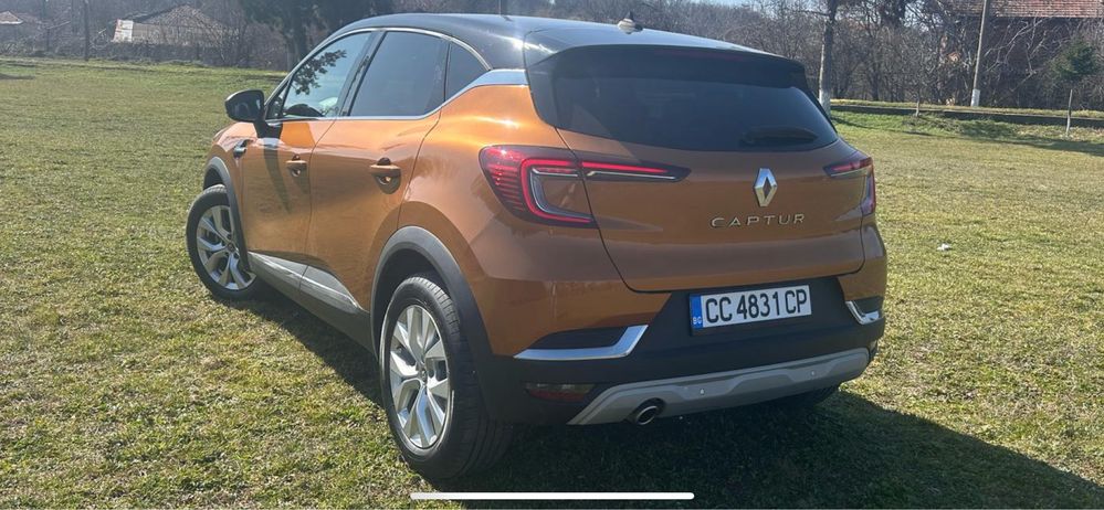 Рено Каптюр 2021г.1.0куб.91ps 18000km